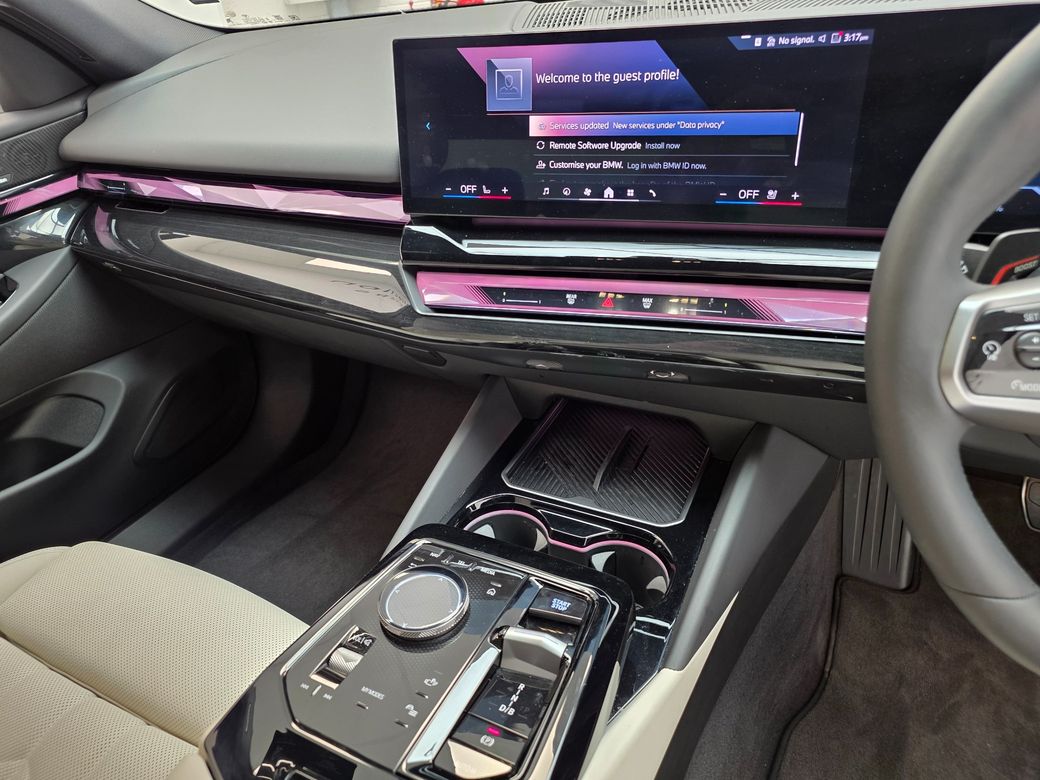 2025 BMW i5