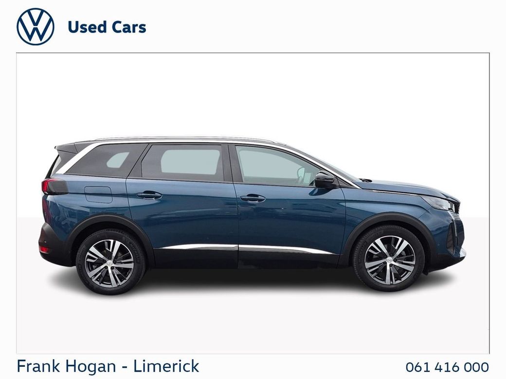 2023 Peugeot 5008