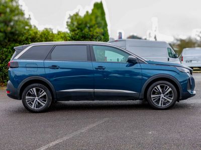 2023 Peugeot 5008