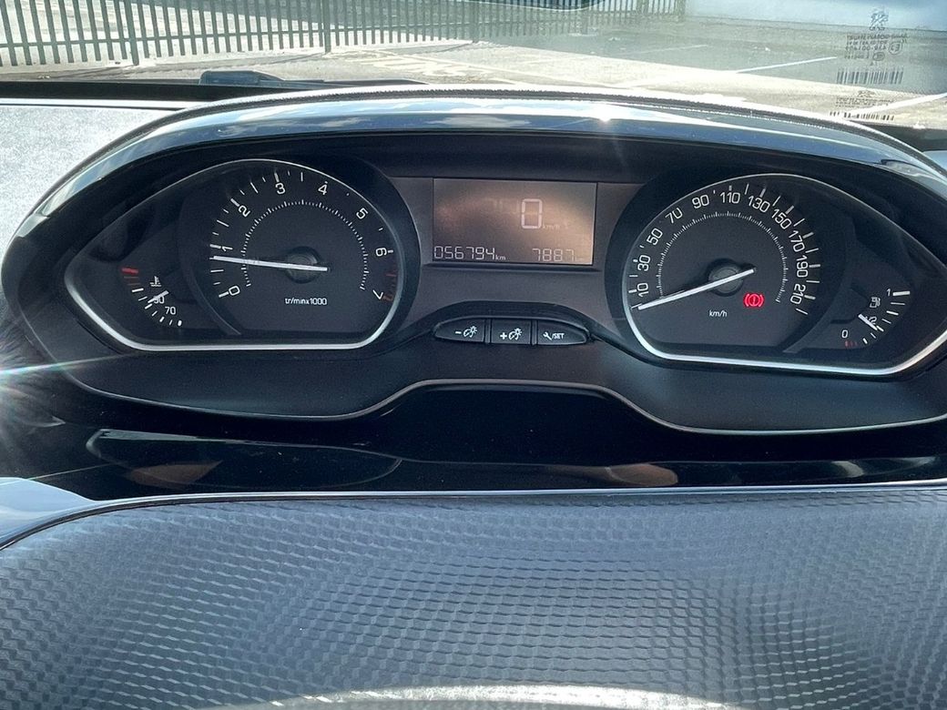 2015 Peugeot 208