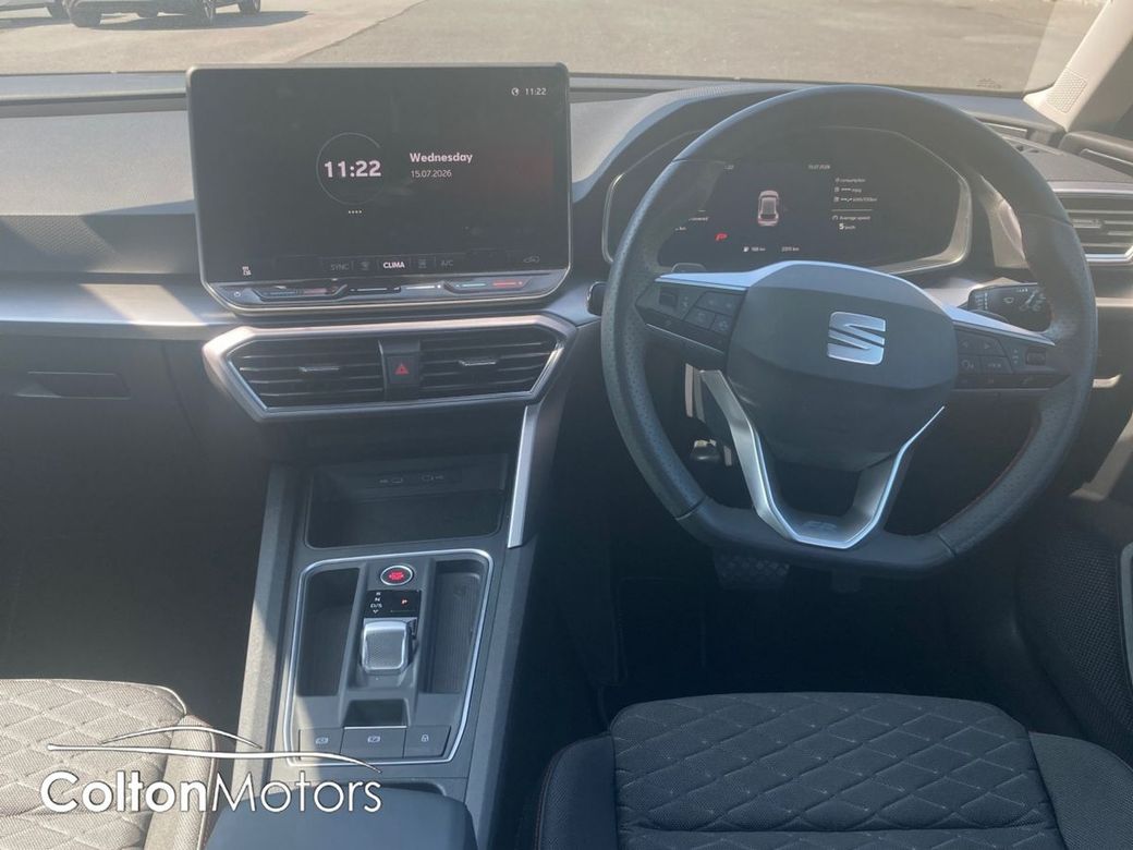 2025 SEAT Leon