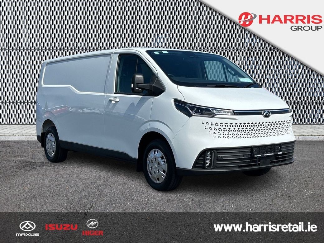 2025 White Maxus Deliver 7