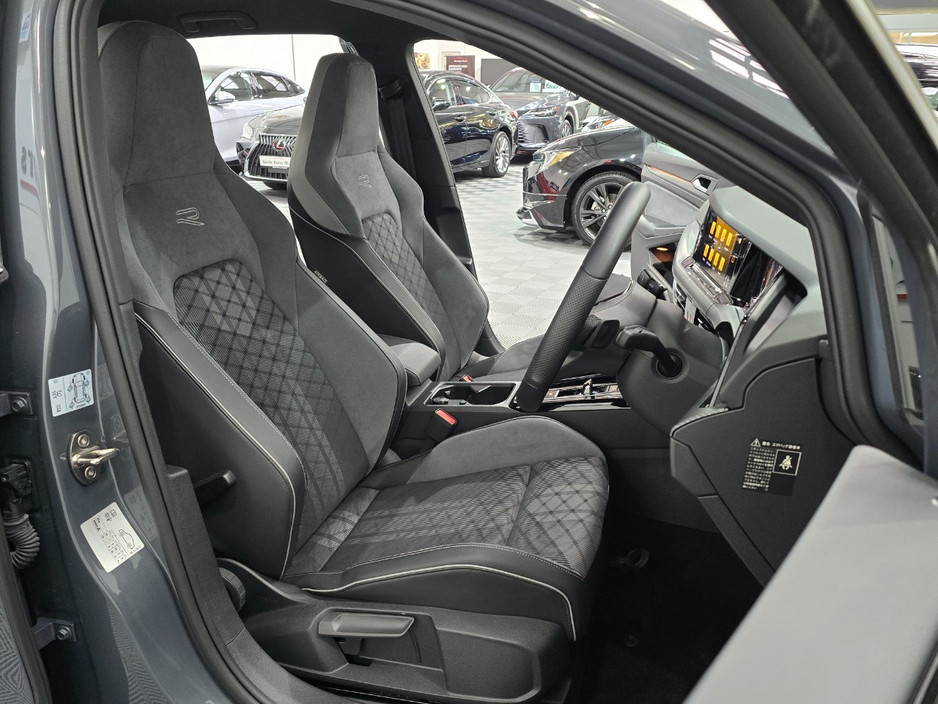 2024 Volkswagen Golf