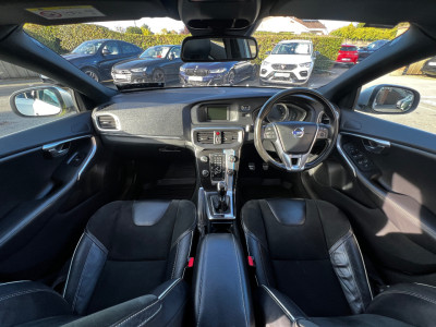 2016 Volvo V40