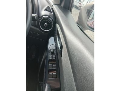 2017 Mazda Demio