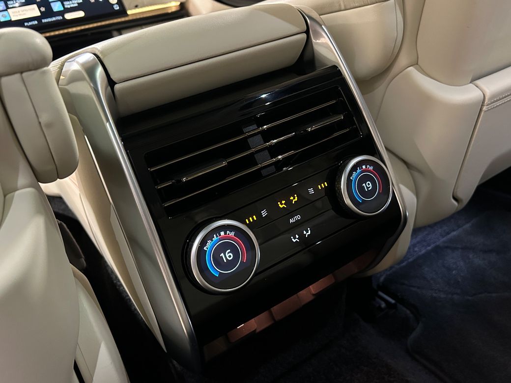 2025 Land Rover Range Rover