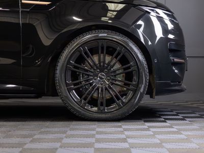 2024 Land Rover Range Rover Sport