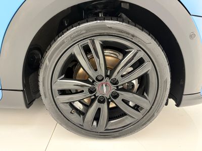 2022 Mini Hatch