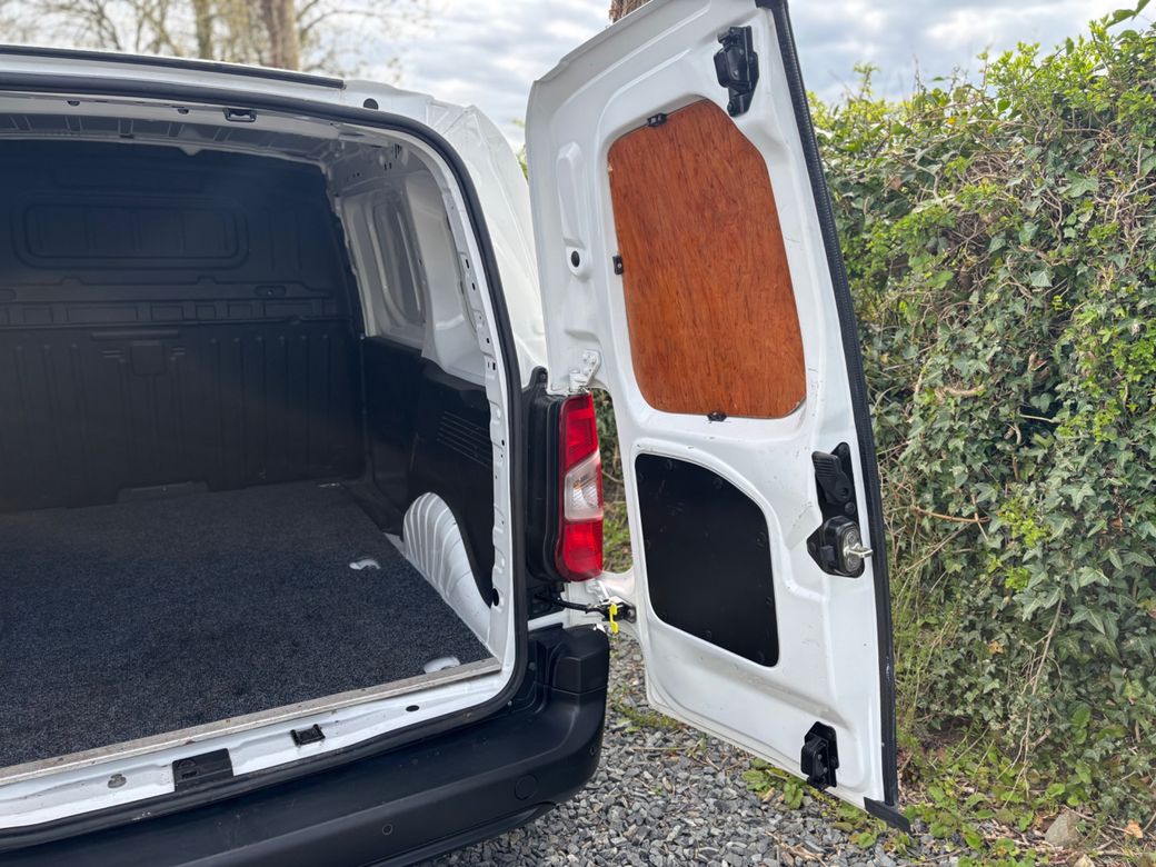 2022 Vauxhall Combo