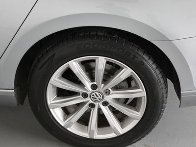 2019 Volkswagen Passat