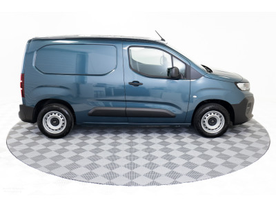 2026 Peugeot Partner