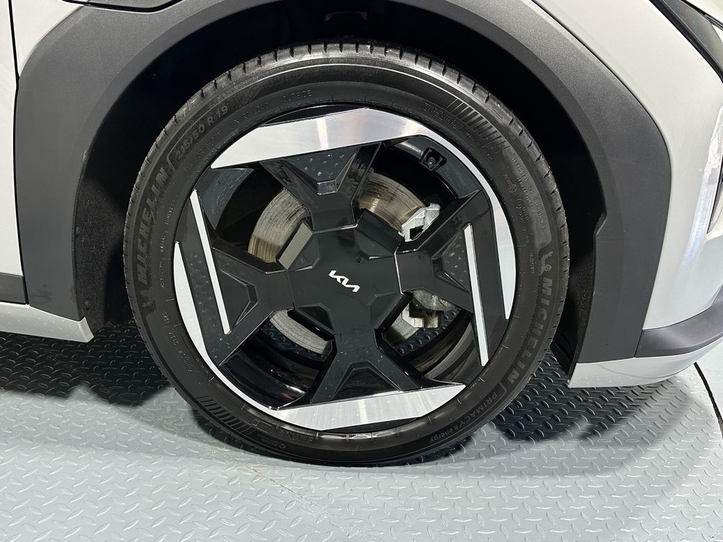 2025 Kia EV4