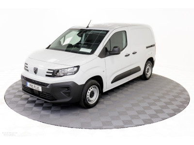 2025 Peugeot Partner