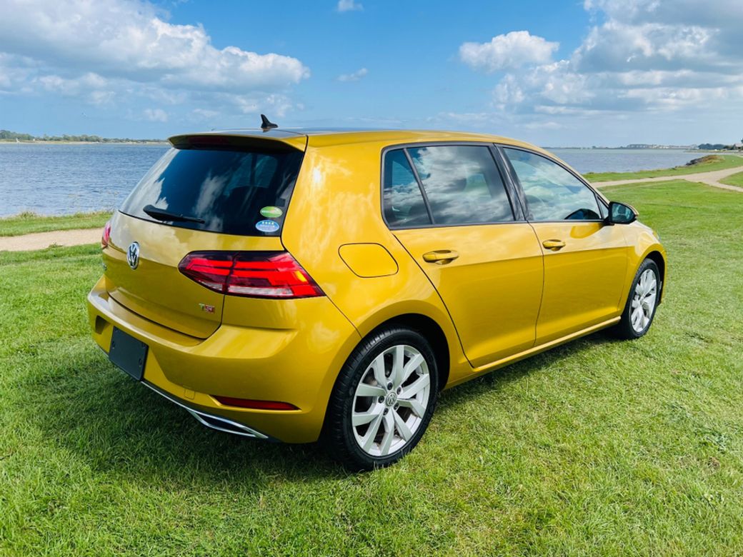 2017 Volkswagen Golf
