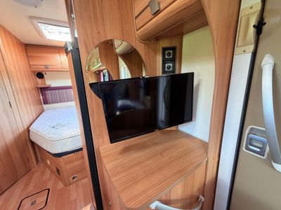 2013 BAILEY APPROACH  740 LOW PROFILE R.H.D 
