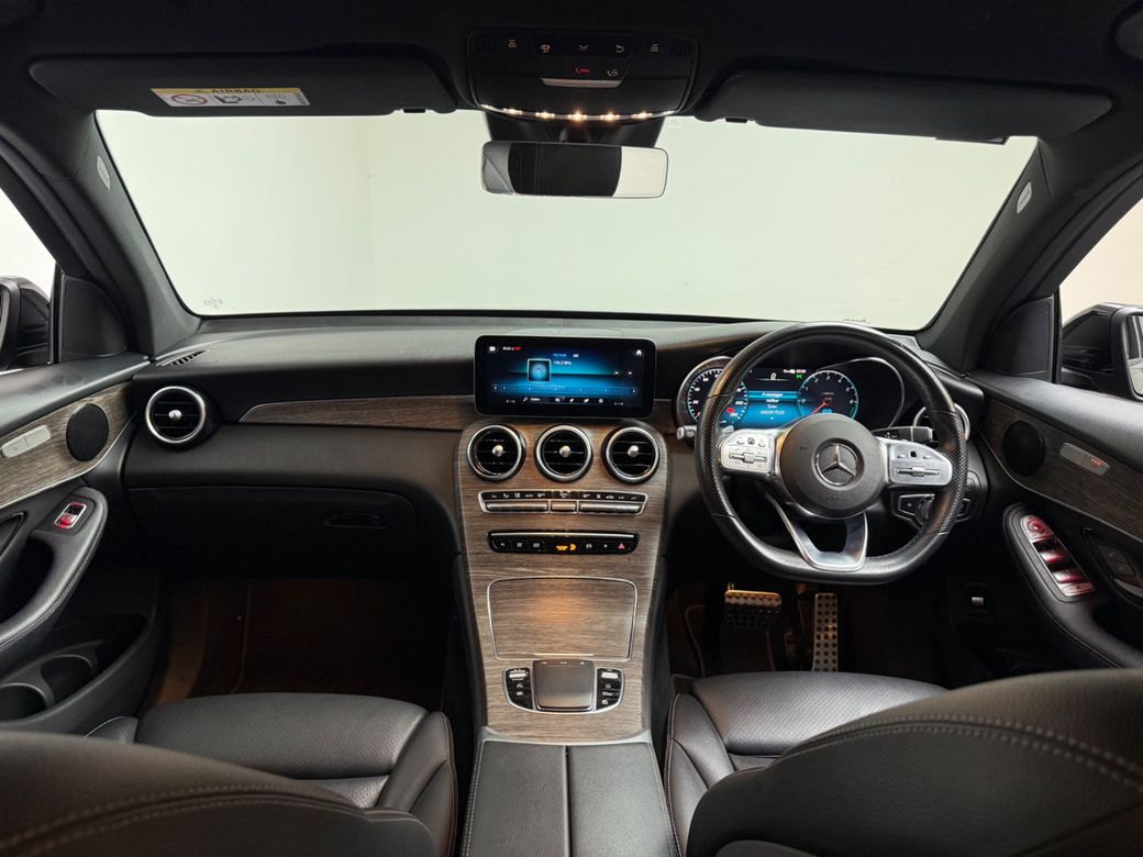 2023 Mercedes-Benz GLC Class