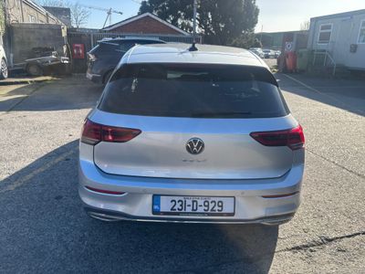 2023 Volkswagen Golf