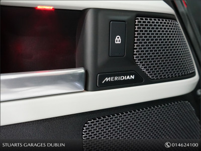 2023 Land Rover Defender