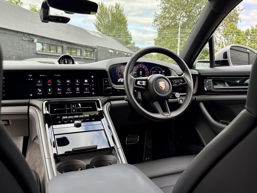 2025 Porsche Panamera