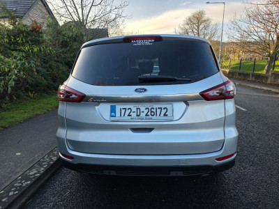 2017 Ford S-Max