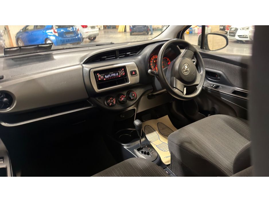2016 Toyota Vitz
