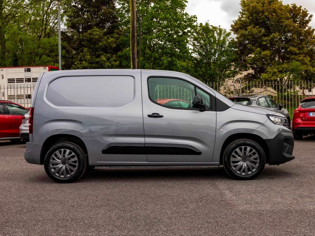 2026 Peugeot Partner