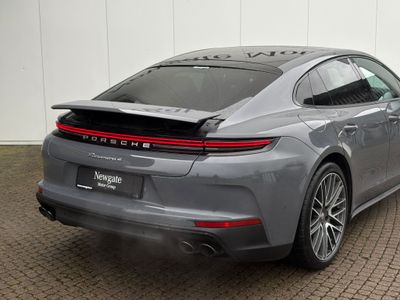 2025 Porsche Panamera