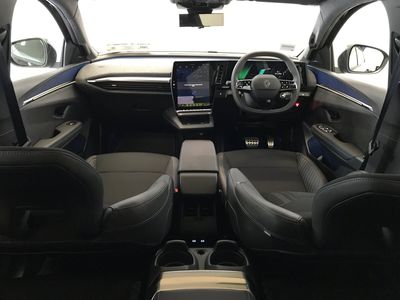 2025 Renault Scenic