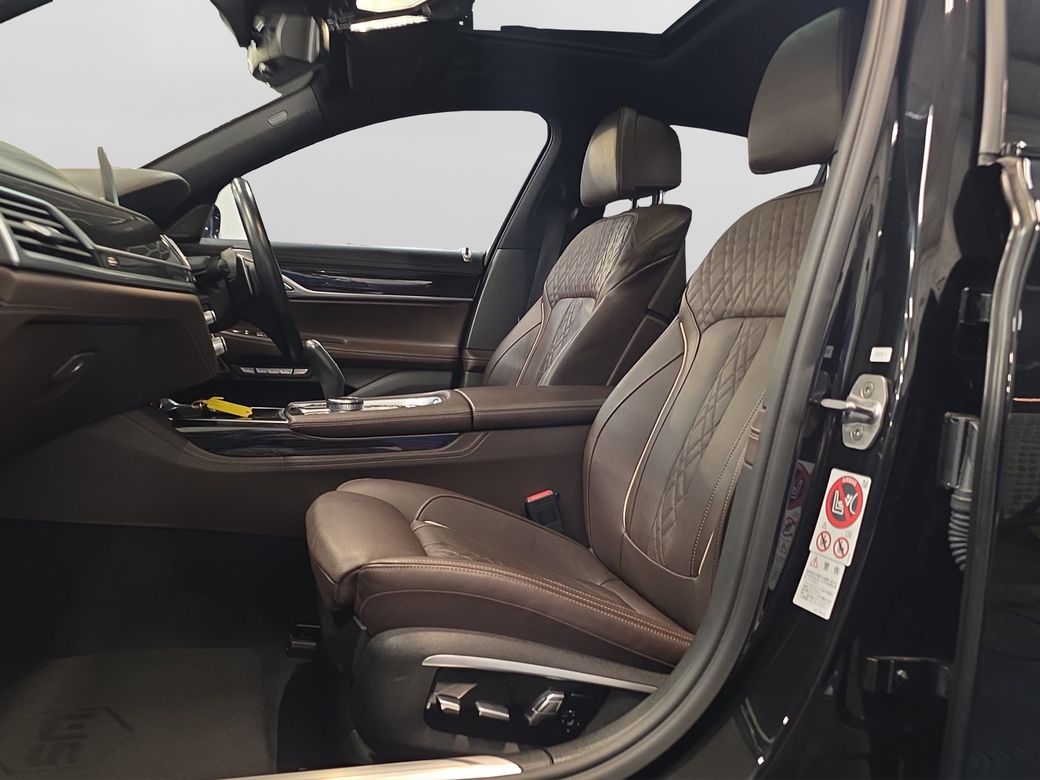 2016 BMW 7 Series