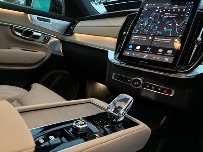 2025 Volvo XC90