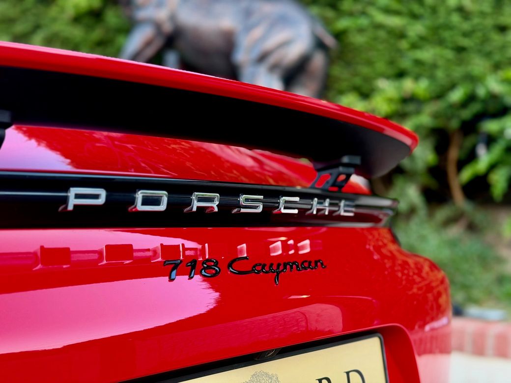 2023 Porsche 718 Cayman