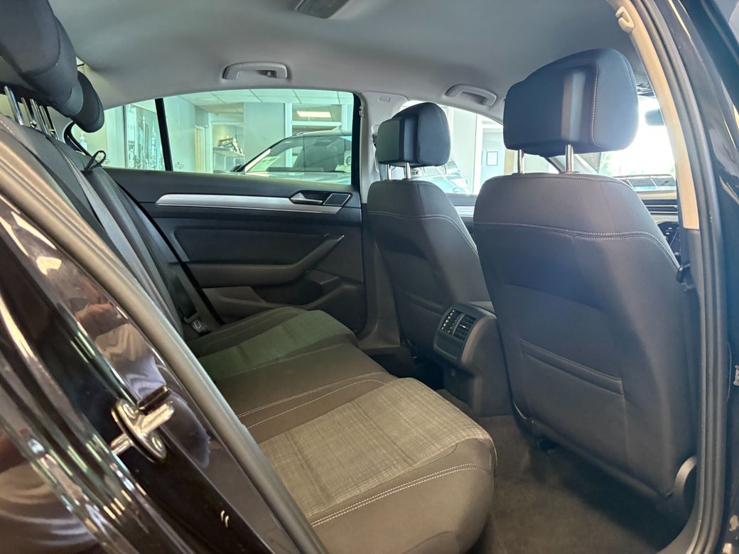 2022 Volkswagen Passat