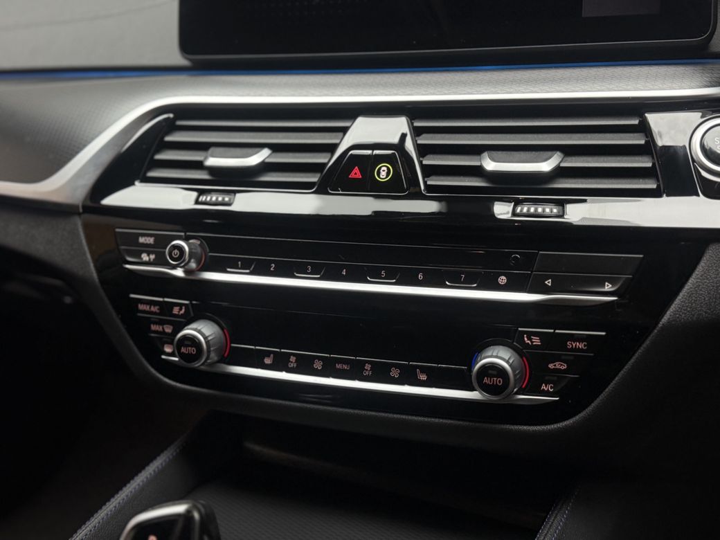 2022 BMW 5 Series