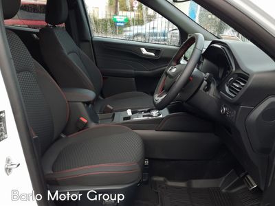 2025 Ford Kuga