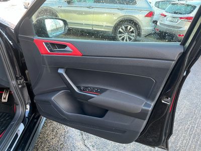 2018 Volkswagen Polo