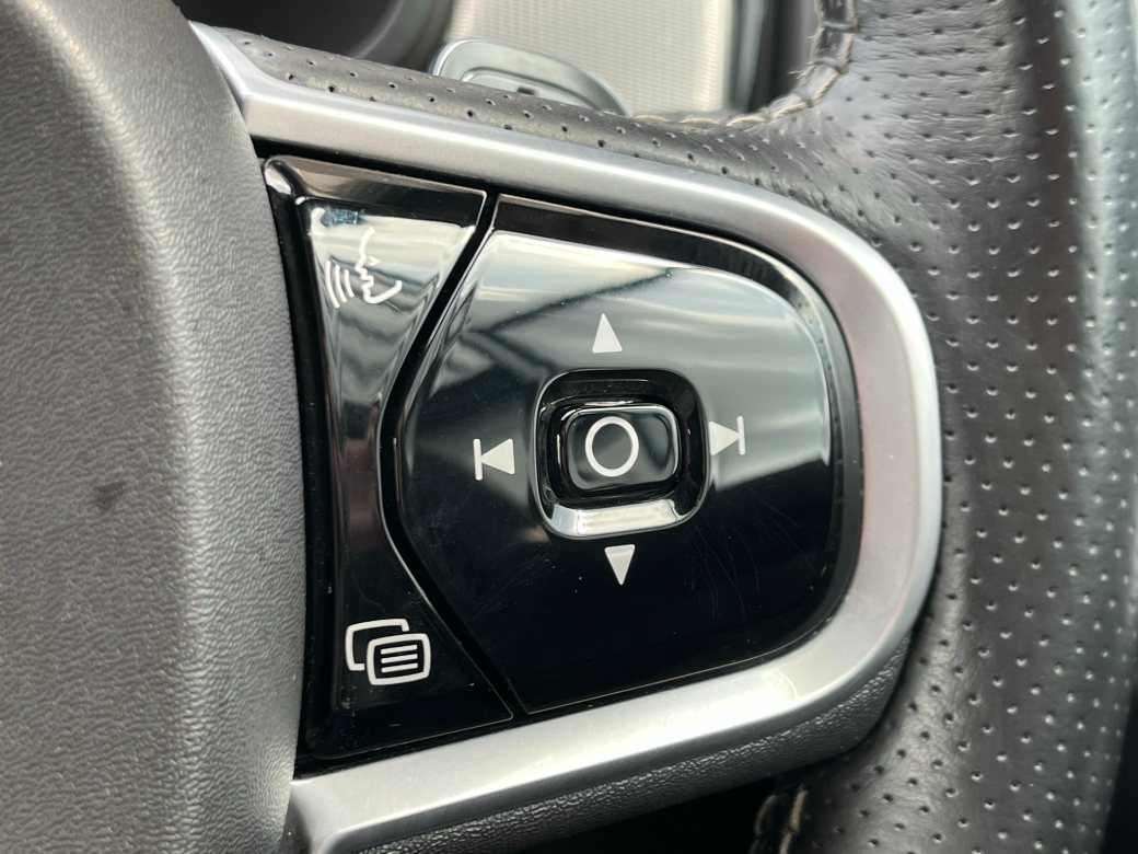 2018 Volvo V90