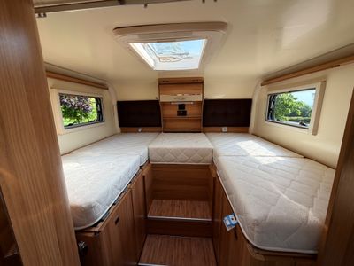2014 BAILEY APPROACH  AUTOGRAPH 750 LOW PROFILE R.H.D 