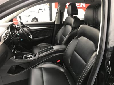 2021 MG ZS