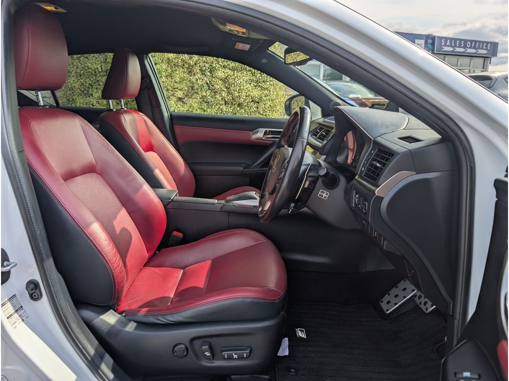 2017 Lexus CT 200h