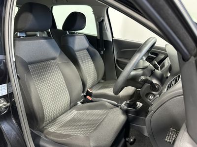 2017 Volkswagen Polo