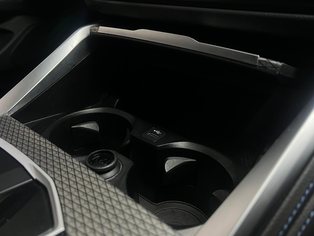 2022 BMW i4