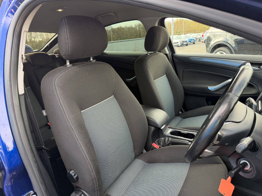 2015 Ford Mondeo