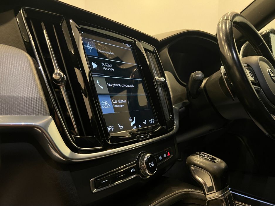 2020 Volvo S90