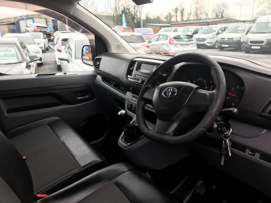 2017 Toyota Proace