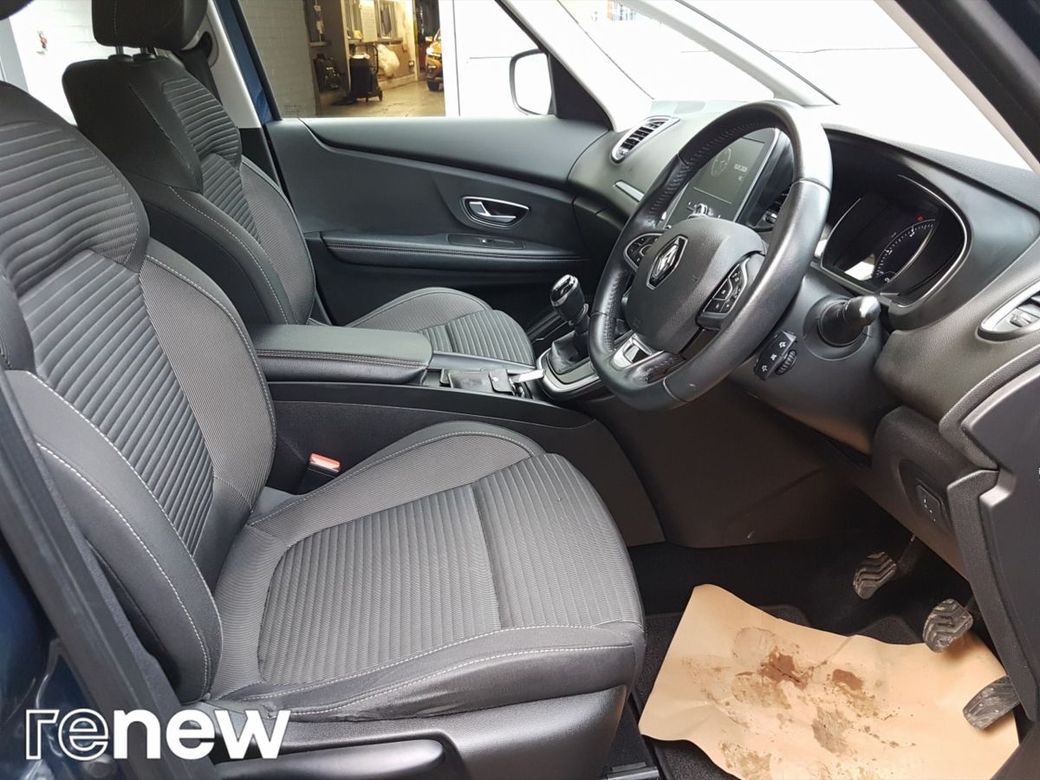 2019 Renault Scenic