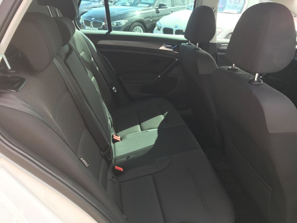 2021 Volkswagen Golf