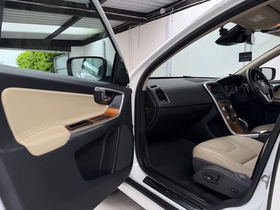 2017 Volvo XC60