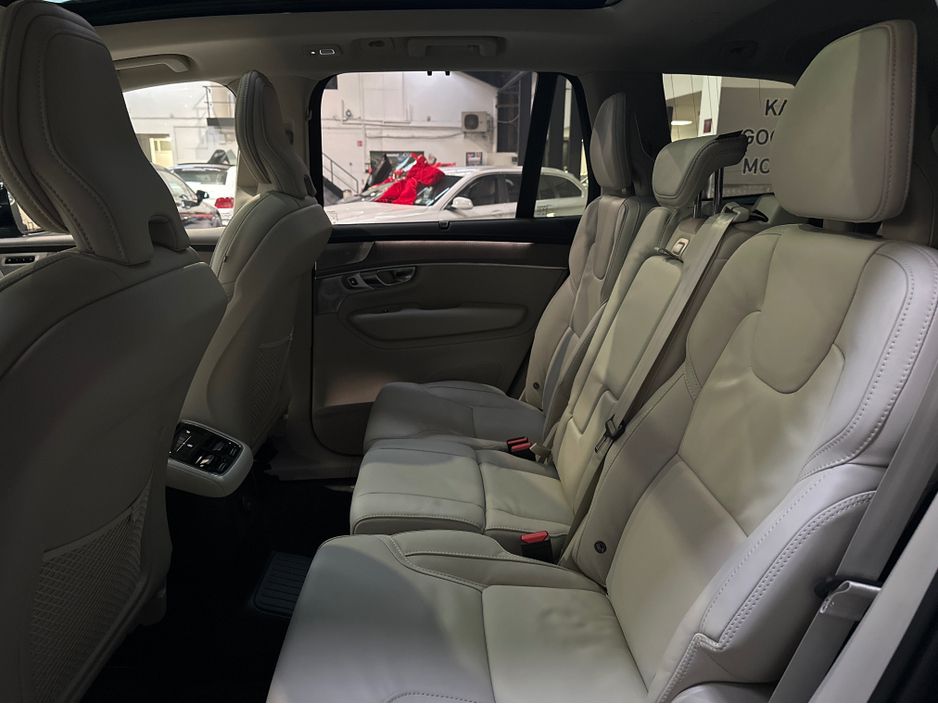 2025 Volvo XC90