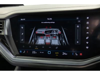 2025 Volkswagen Touareg