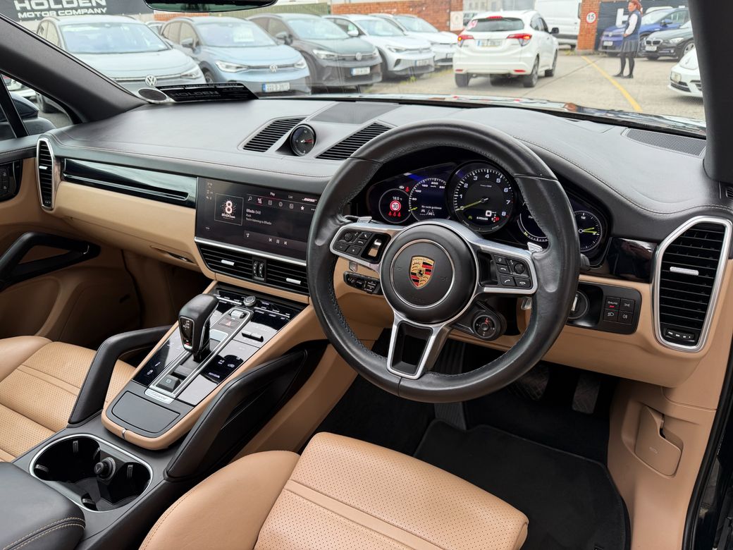 2022 Porsche Cayenne
